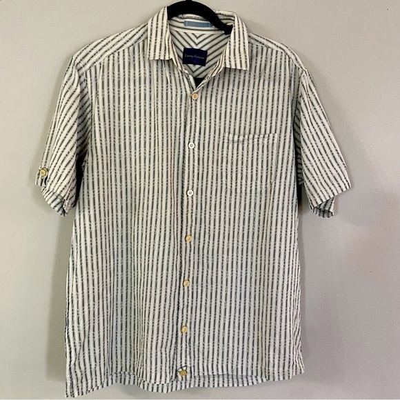 Tommy Bahama Short Sleeve Button Up Shirt Size Small - Picture 3 of 5